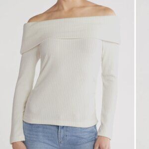 *NWT* Democracy Off Shoulder Side Ruched Knit Top Size L
